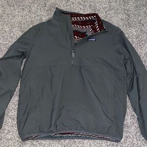 Gray Patagonia Pullover